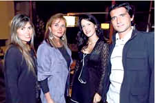 Carola Canobra, Catalina Parot, Caroline Fell y Félix Ureta.  