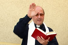 Padre Della Maggiora. Foto archivo de Kiko Benítez.